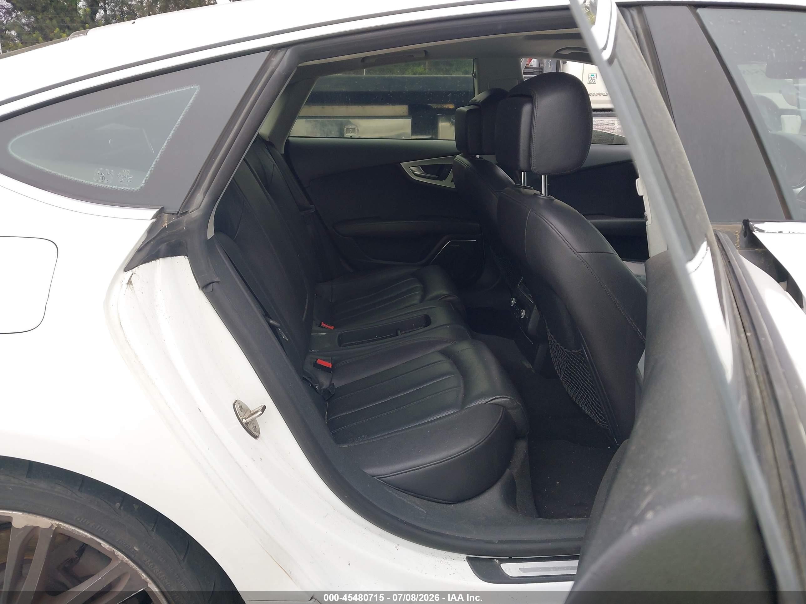 2012 Audi A7 3.0 Prestige White vin: WAUSGAFC4CN006402
