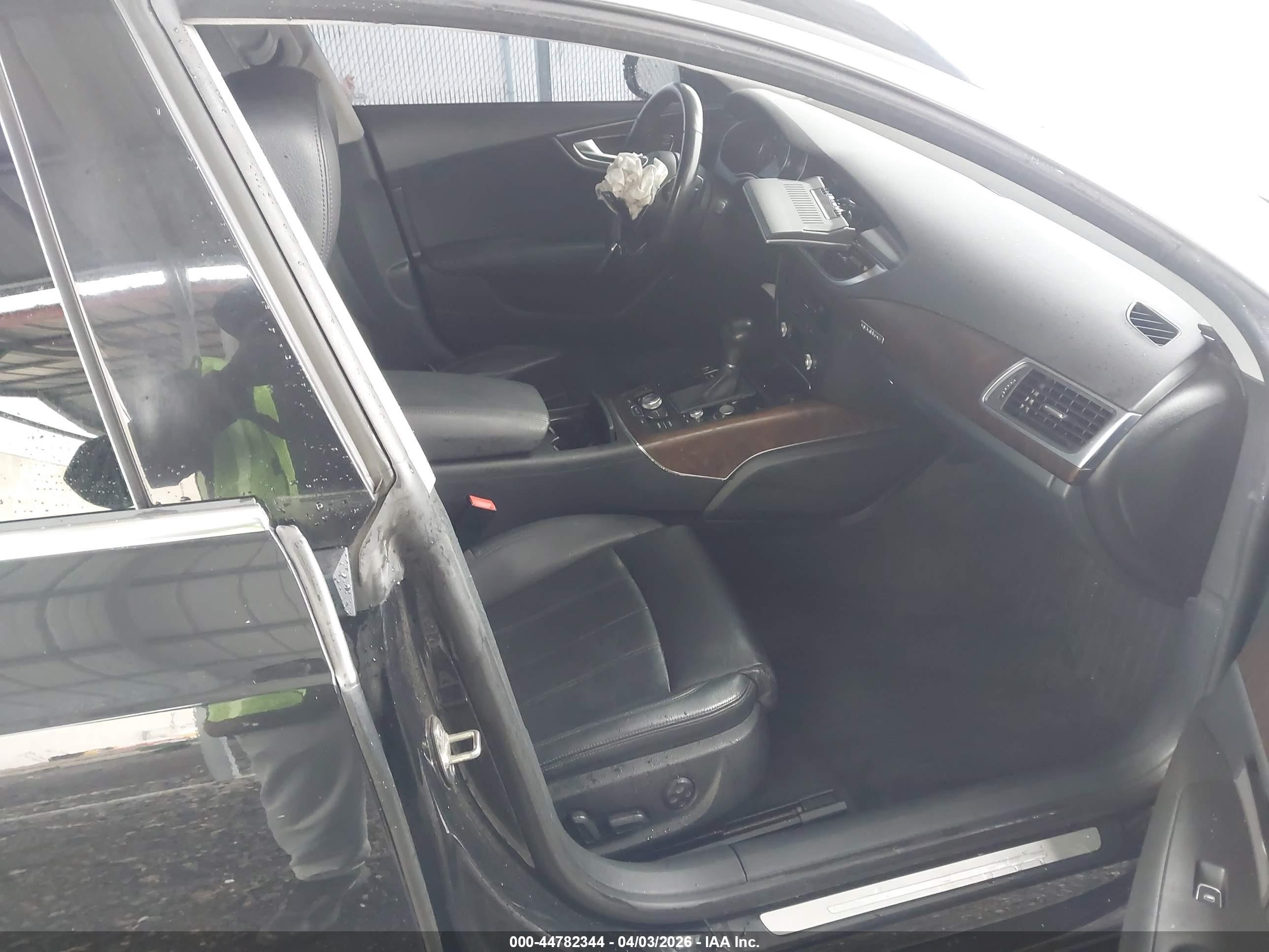 2012 Audi A7 Premium Black vin: WAUSGAFC4CN015035