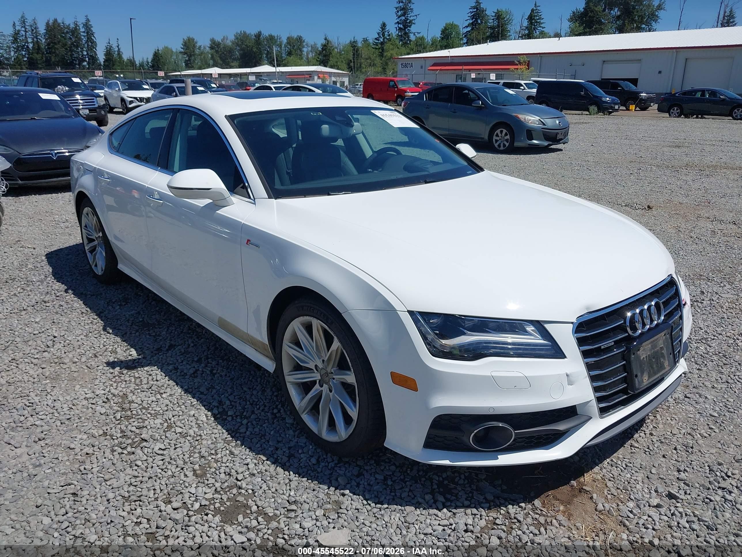 2012 Audi A7 3.0 Prestige White vin: WAUSGAFC5CN018655