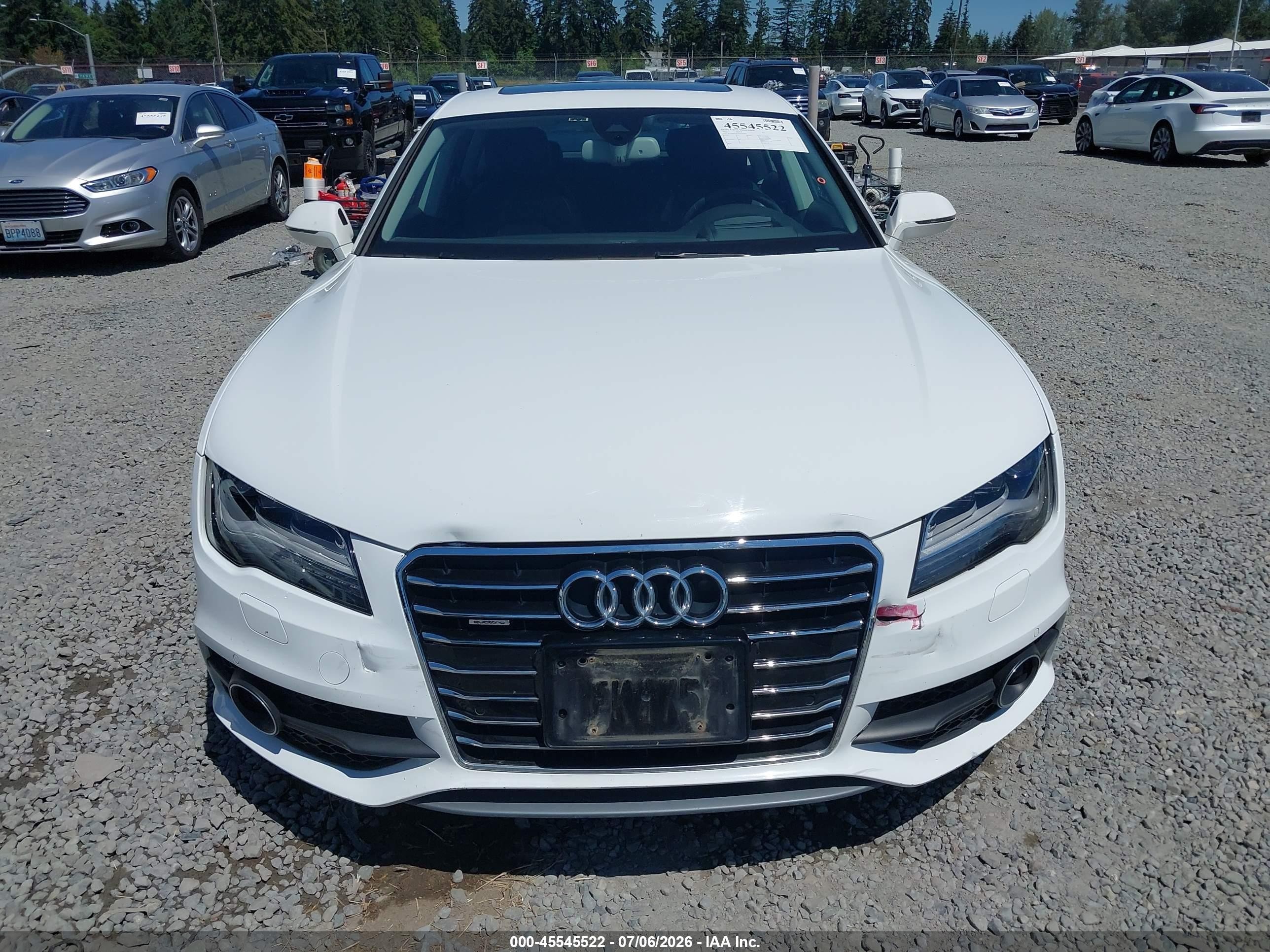 2012 Audi A7 3.0 Prestige White vin: WAUSGAFC5CN018655