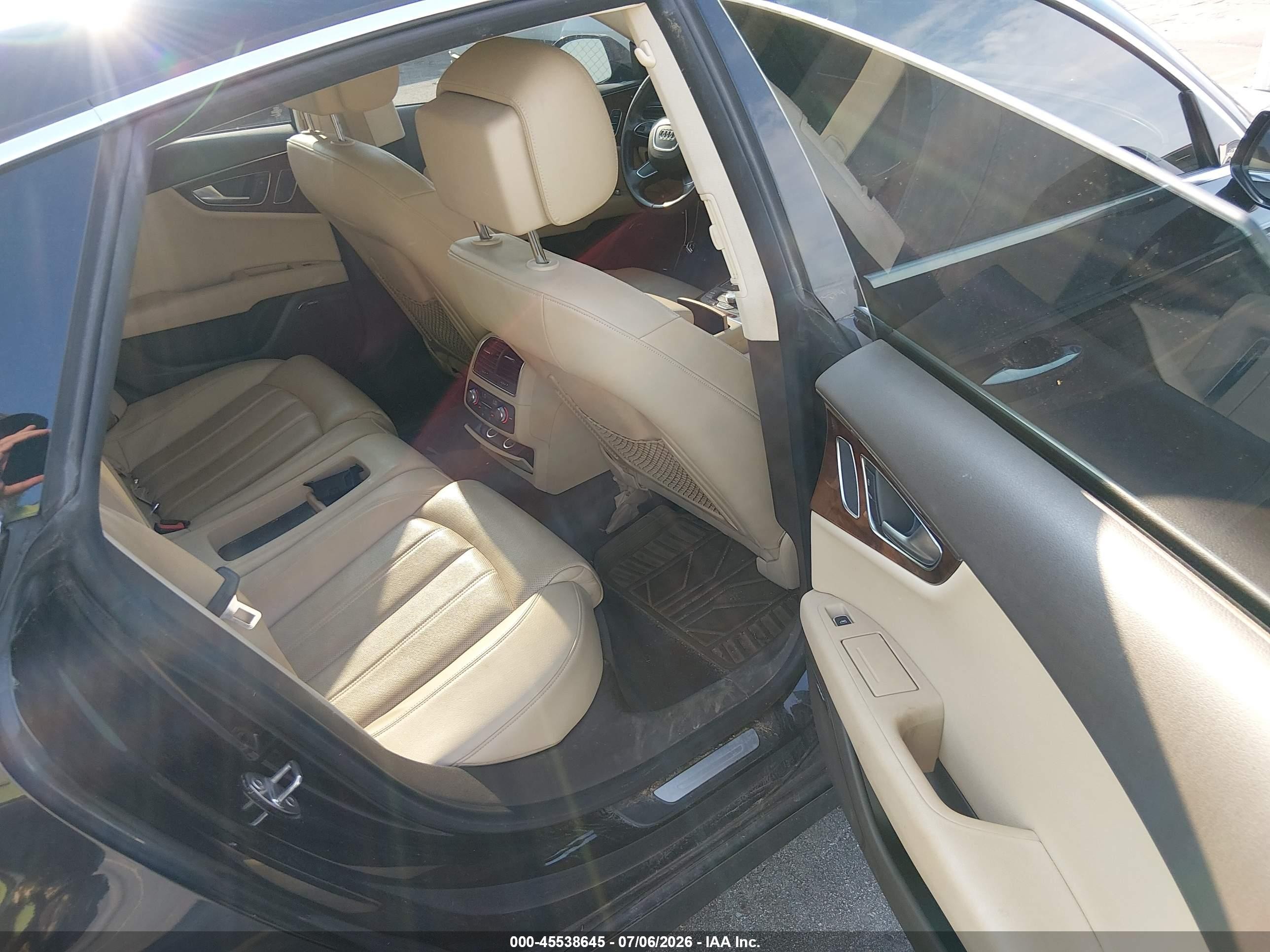2012 Audi A7 3.0 Prestige Black vin: WAUSGAFC9CN004158