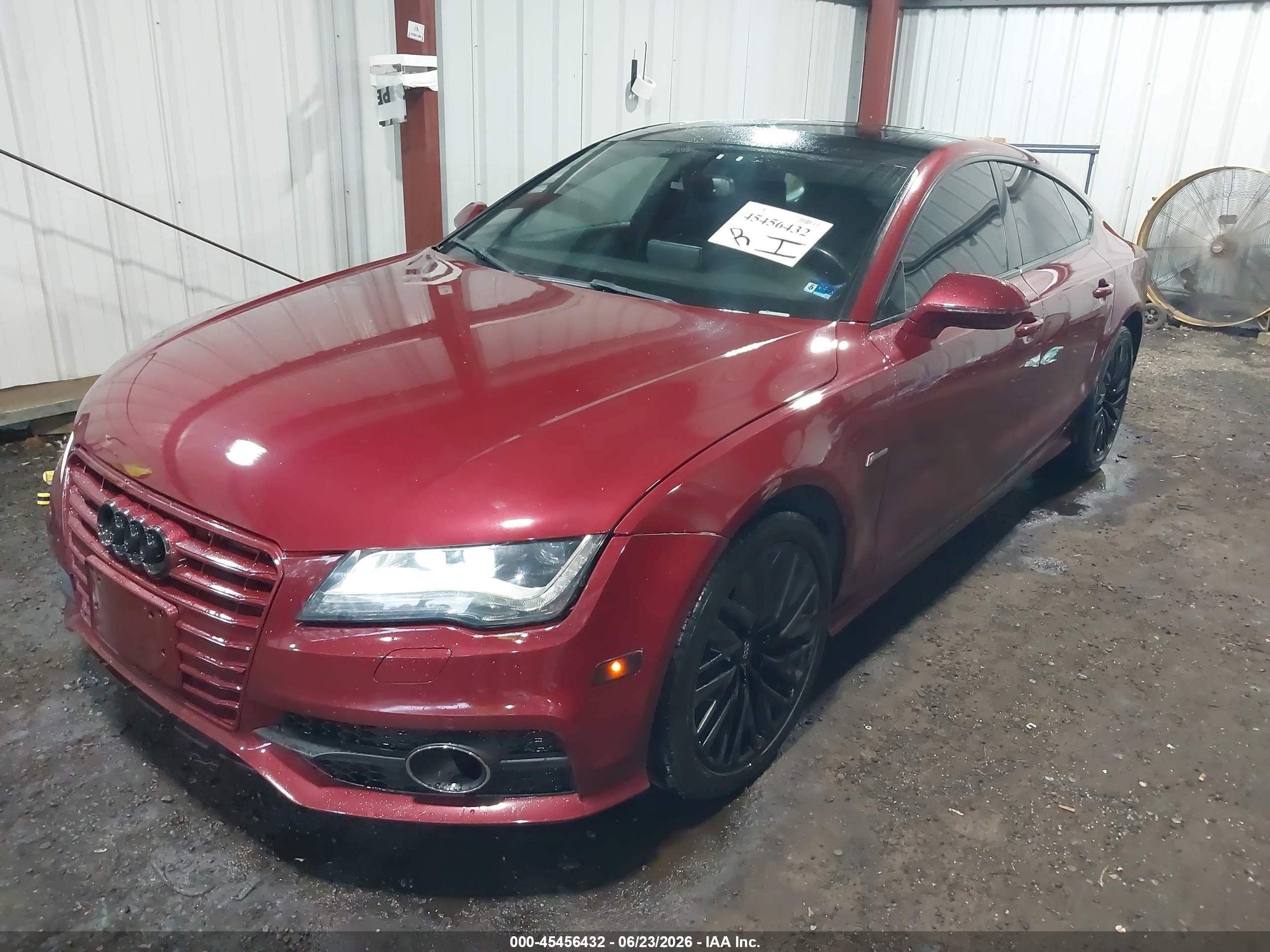 2012 Audi A7 3.0 Prestige Red vin: WAUSGAFC9CN004872