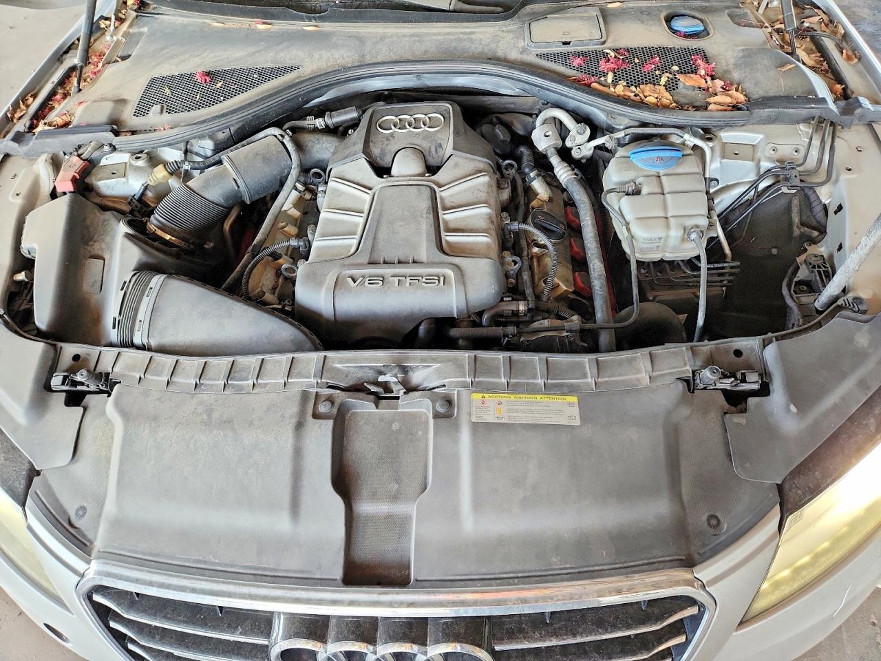 2012 Audi A7 Prestige Silver vin: WAUSGAFCXCN001527