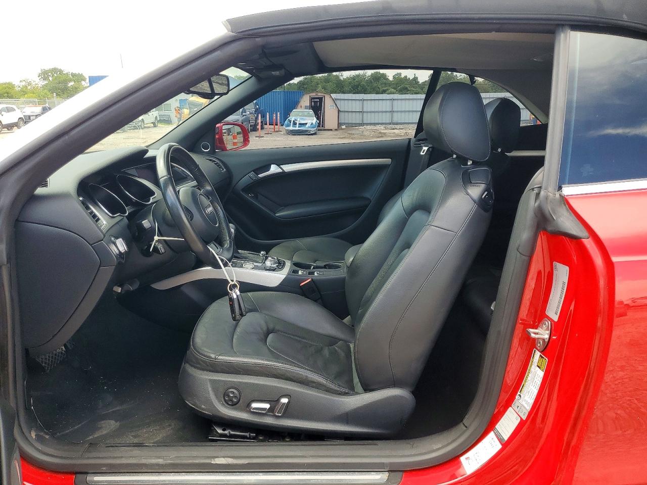 2013 Audi A5 Prestige Red vin: WAUTFAFH7DN007550