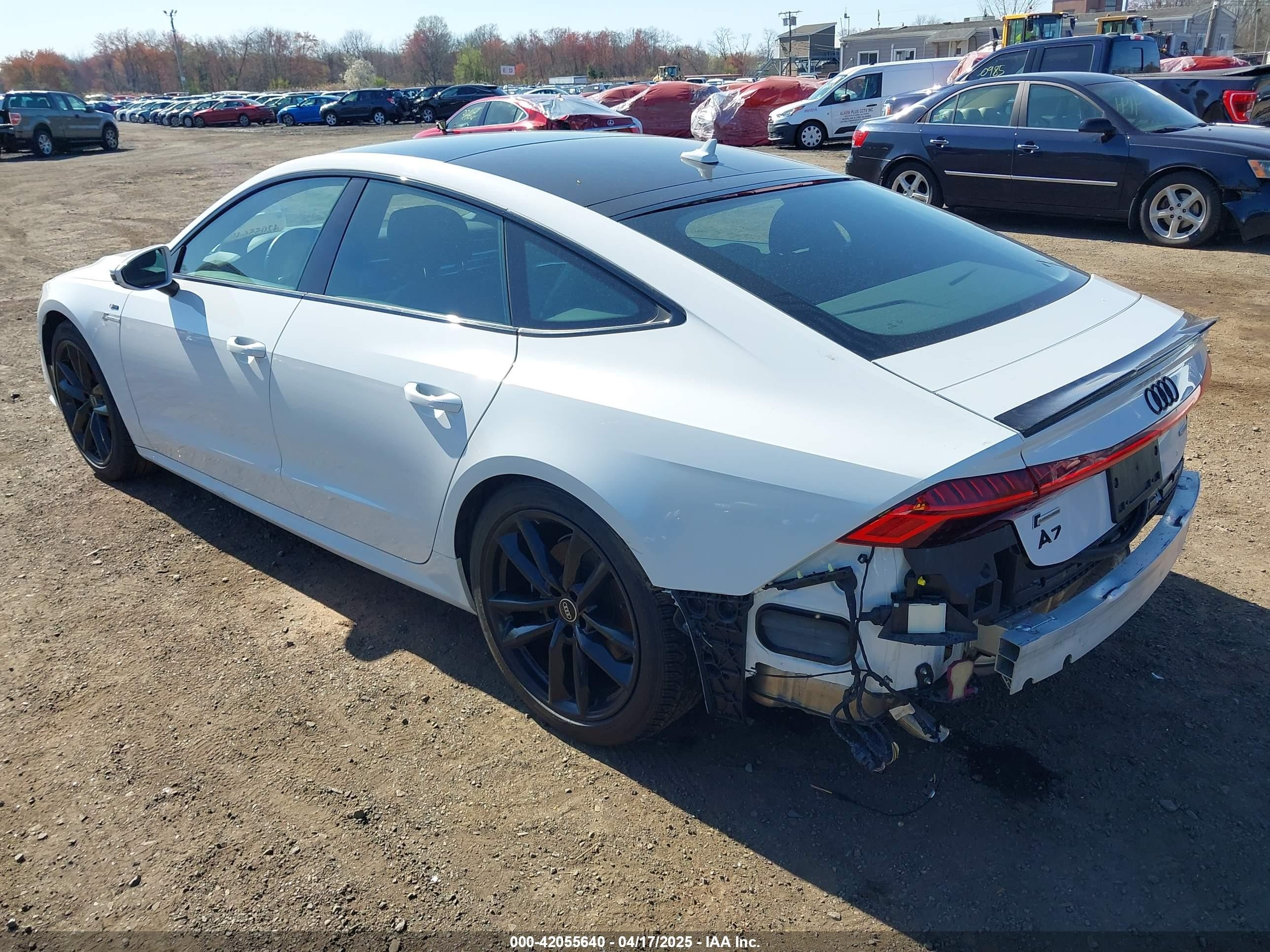 2023 Audi A7 Sportback Premium Plus 55 Tfsi E Quattro S Tronic White vin: WAUU2BF24PN040320