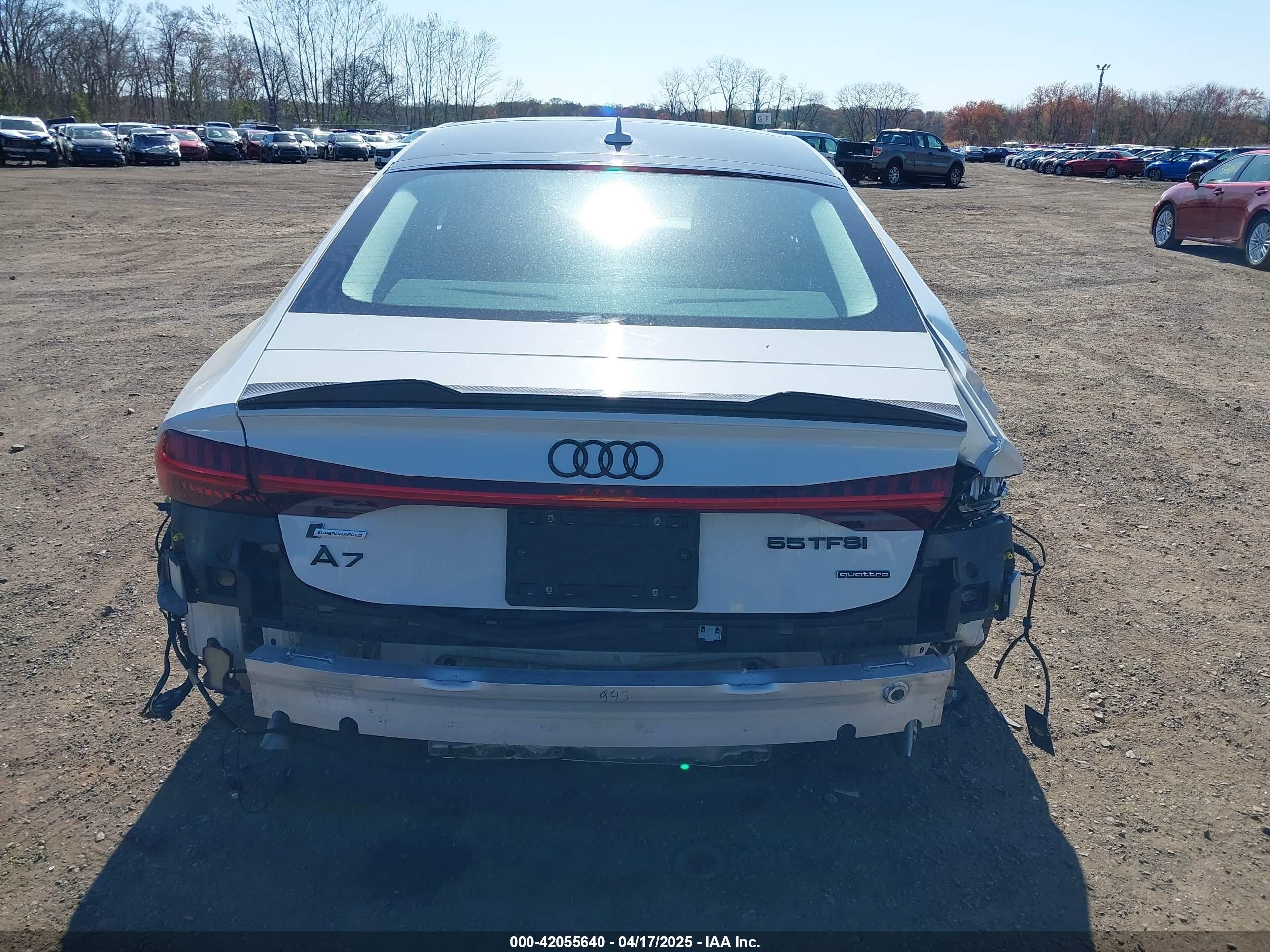 2023 Audi A7 Sportback Premium Plus 55 Tfsi E Quattro S Tronic White vin: WAUU2BF24PN040320