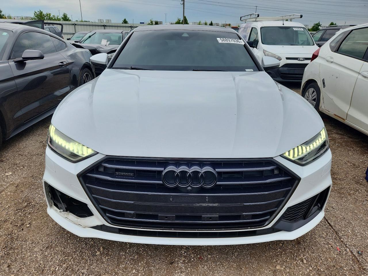 2019 Audi A7 Prestige S-line White vin: WAUV2AF21KN031386