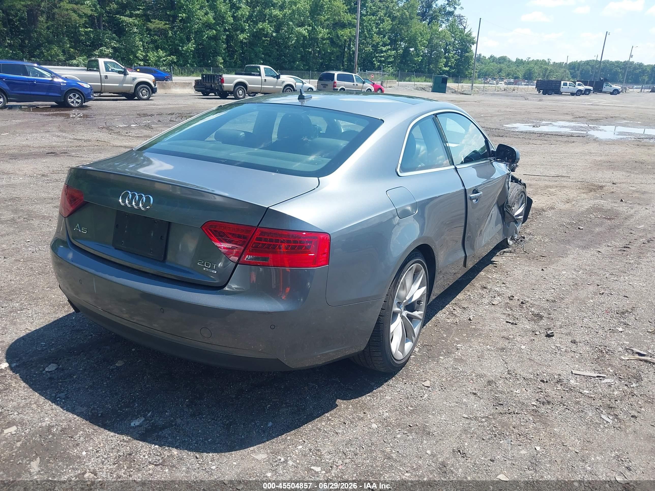 2013 Audi A5 2.0t Premium Silver vin: WAUVFAFR2DA044823