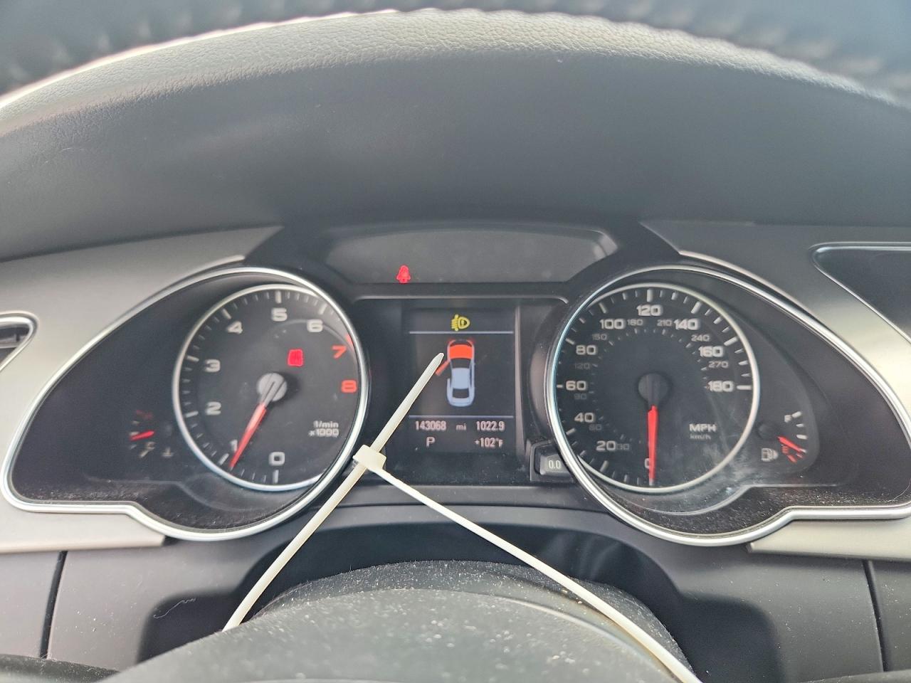 2010 Audi A5 Prestige Gray vin: WAUVFAFR3AA048424