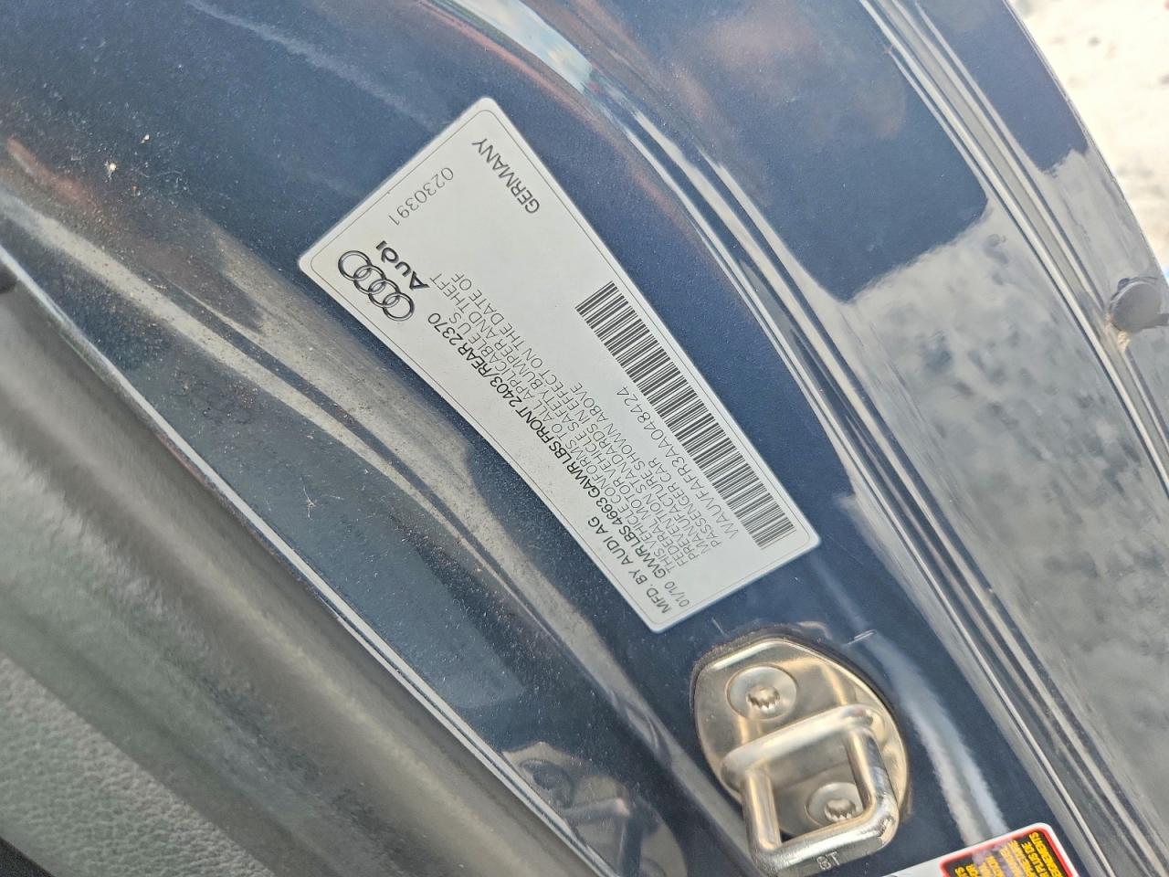 2010 Audi A5 Prestige Gray vin: WAUVFAFR3AA048424