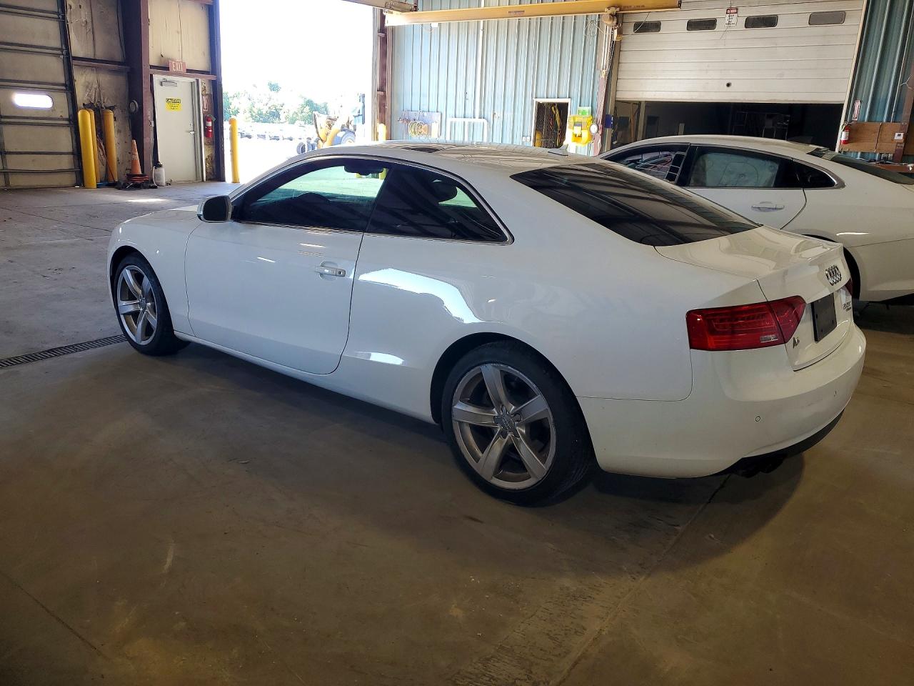 2013 Audi A5 Prestige Белый vin: WAUVFAFR4DA042202