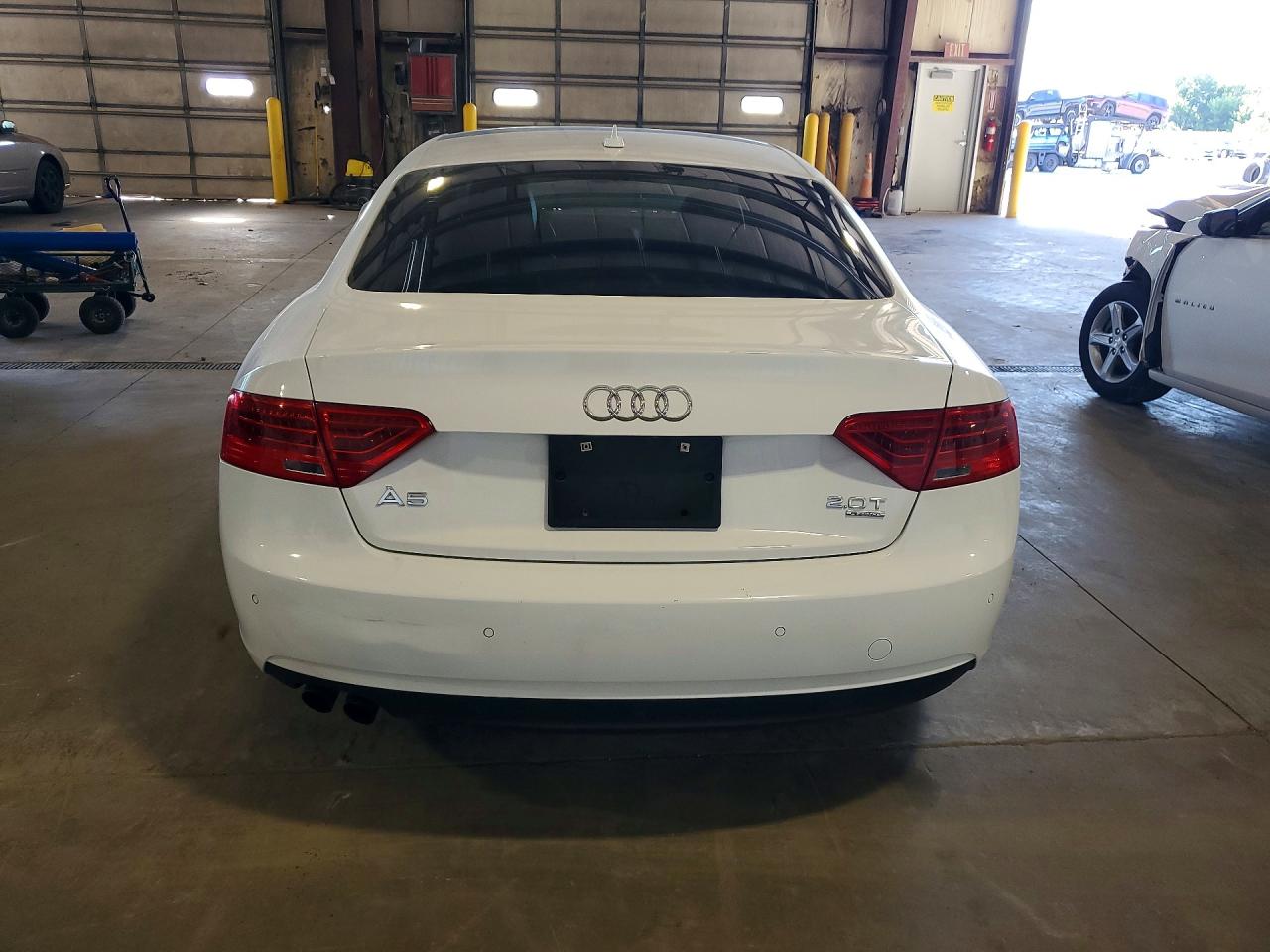 2013 Audi A5 Prestige Белый vin: WAUVFAFR4DA042202