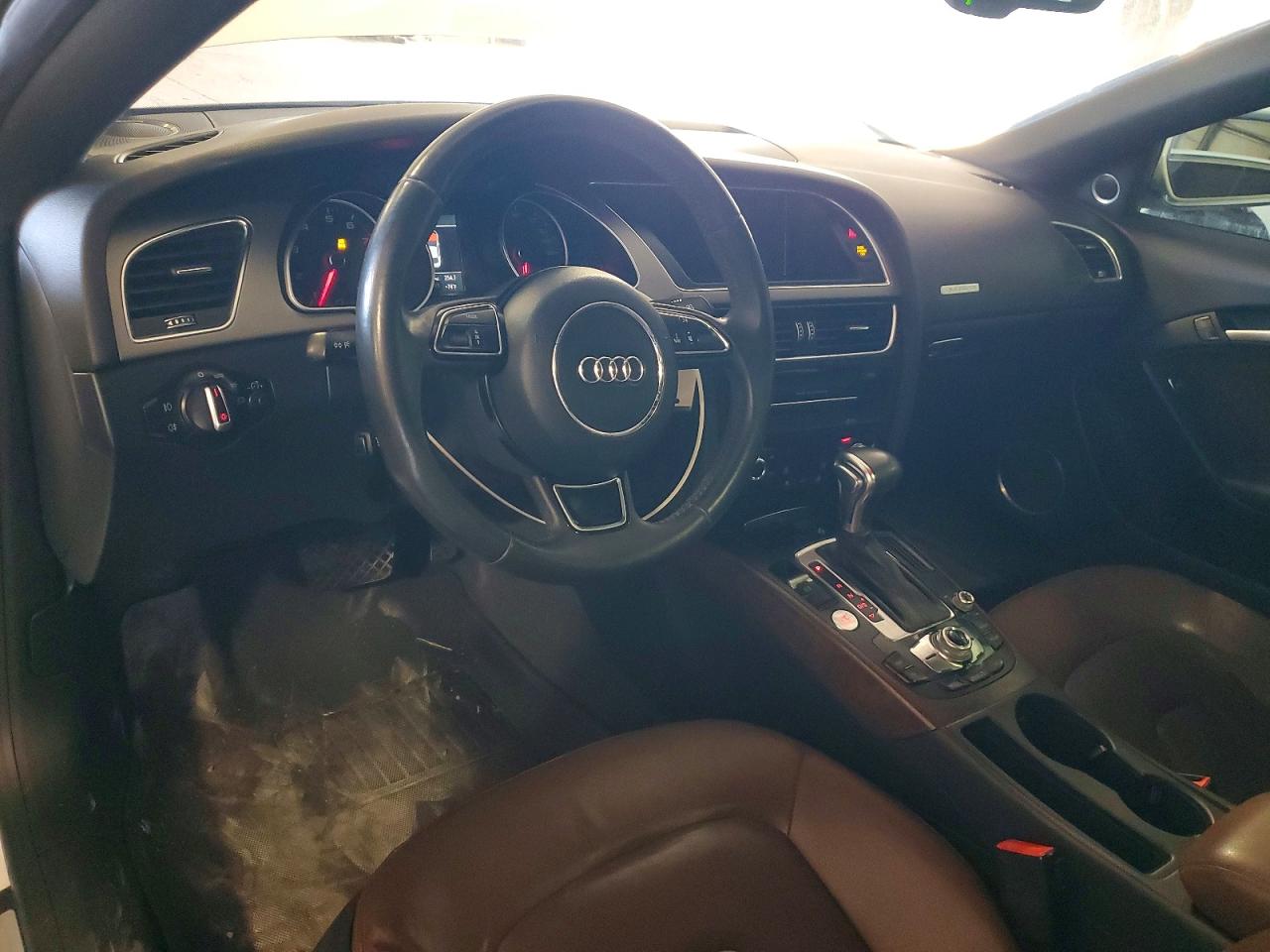 2013 Audi A5 Prestige Белый vin: WAUVFAFR4DA042202