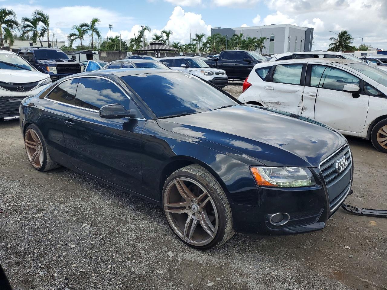 2010 Audi A5 Prestige Black vin: WAUVFAFR7AA006757
