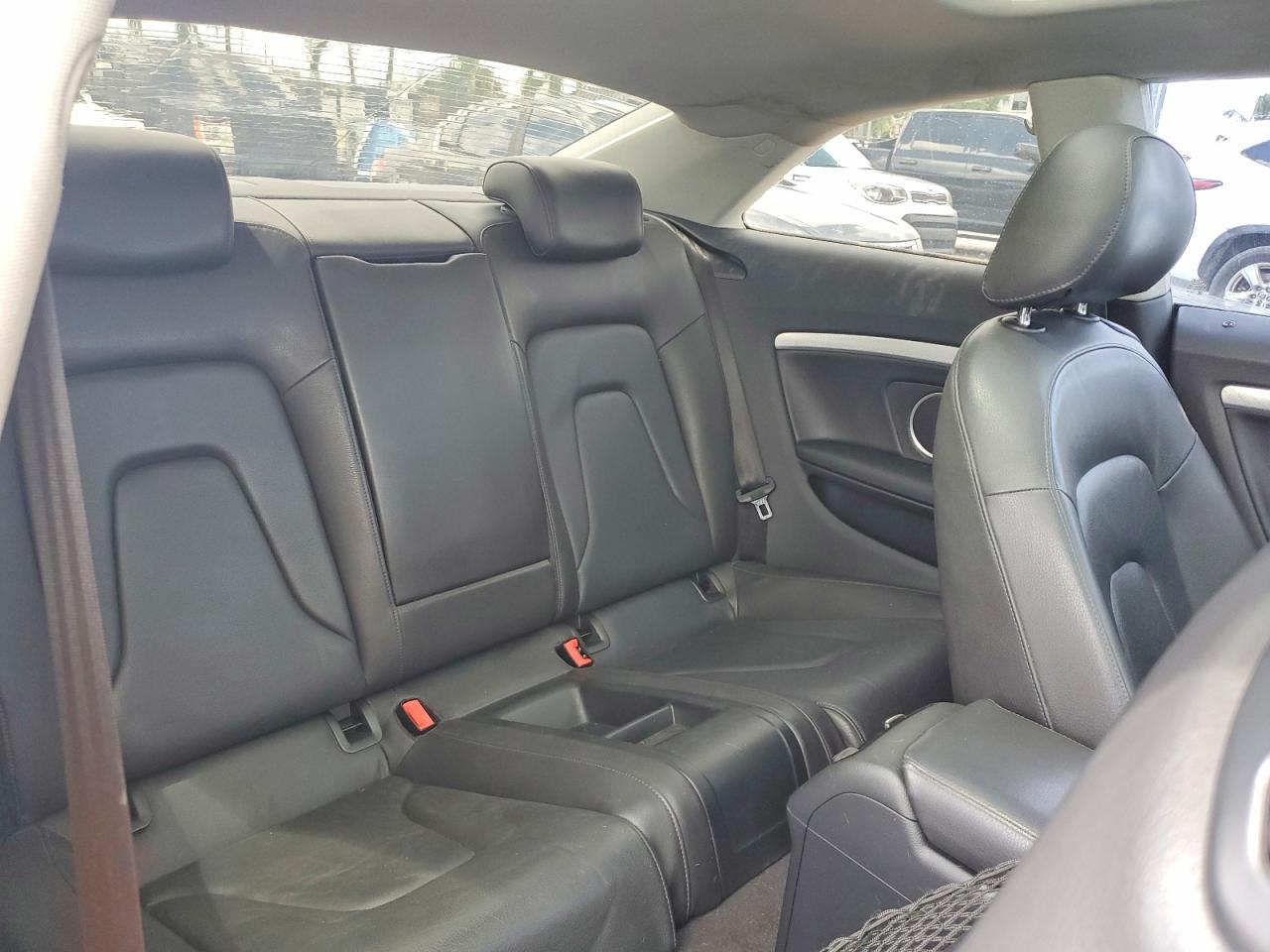 2010 Audi A5 Prestige Black vin: WAUVFAFR7AA006757