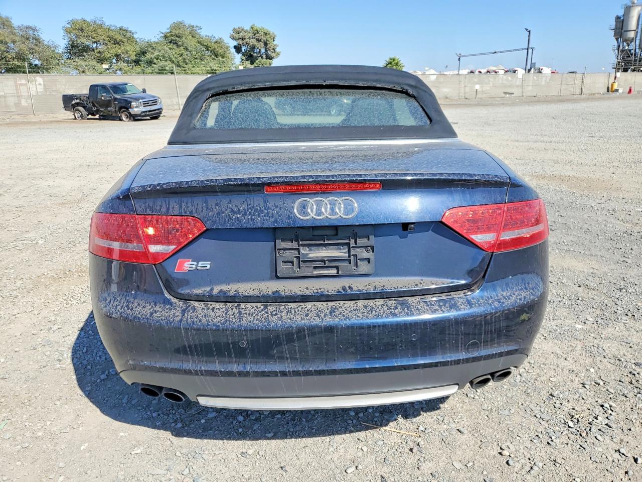 2010 Audi S5 Prestige Black vin: WAUVGAFH9AN015845