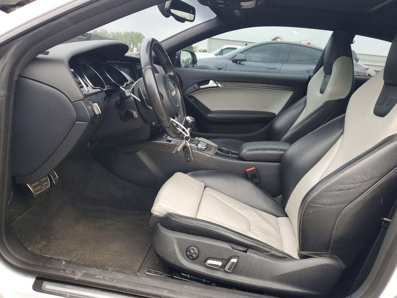 2015 Audi S5 Prestige White vin: WAUVGAFR0FA035778