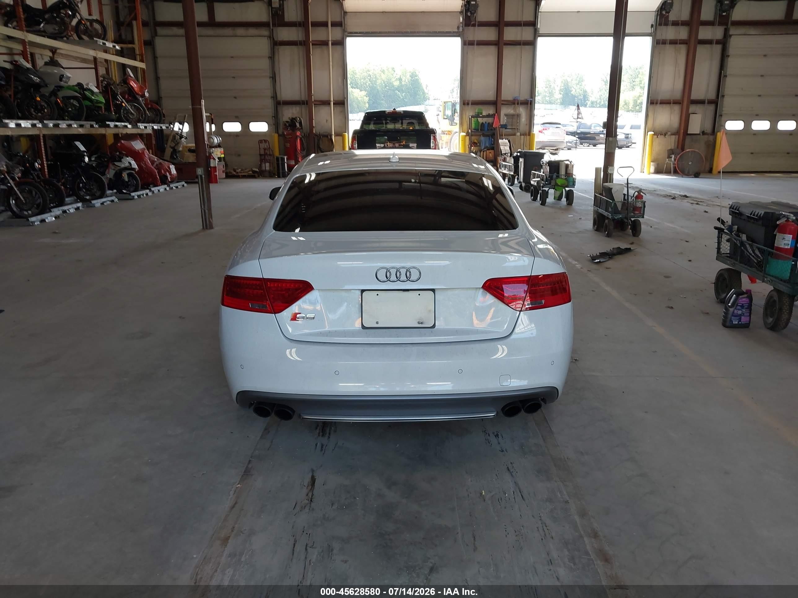 2013 Audi S5 3.0t Premium Plus White vin: WAUVGAFR8DA029255