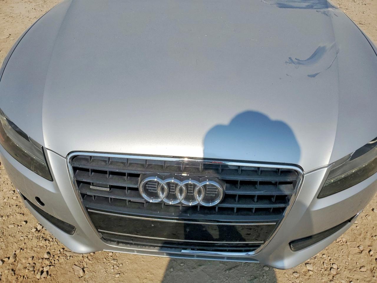 2010 Audi A5 Prestige Silver vin: WAUVKAFR7AA006155