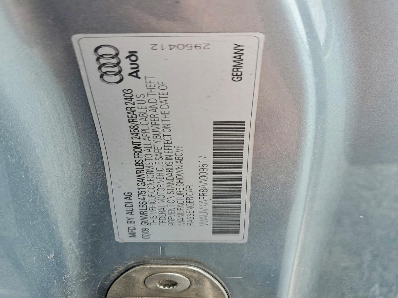 2010 Audi A5 Prestige Silver vin: WAUVKAFR8AA009517