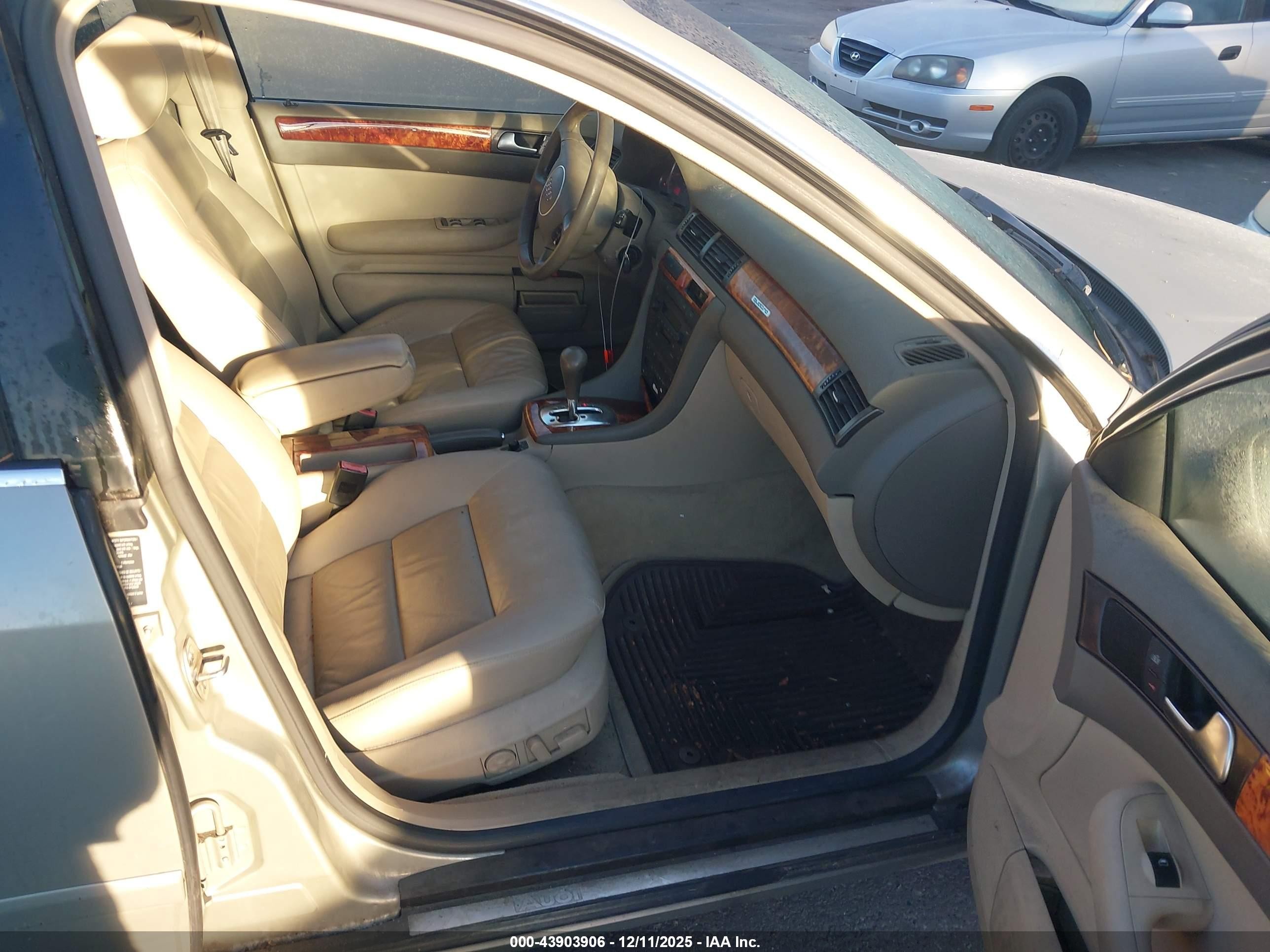 2004 Audi A6 Avant Gold vin: WAUVT54B14N090335