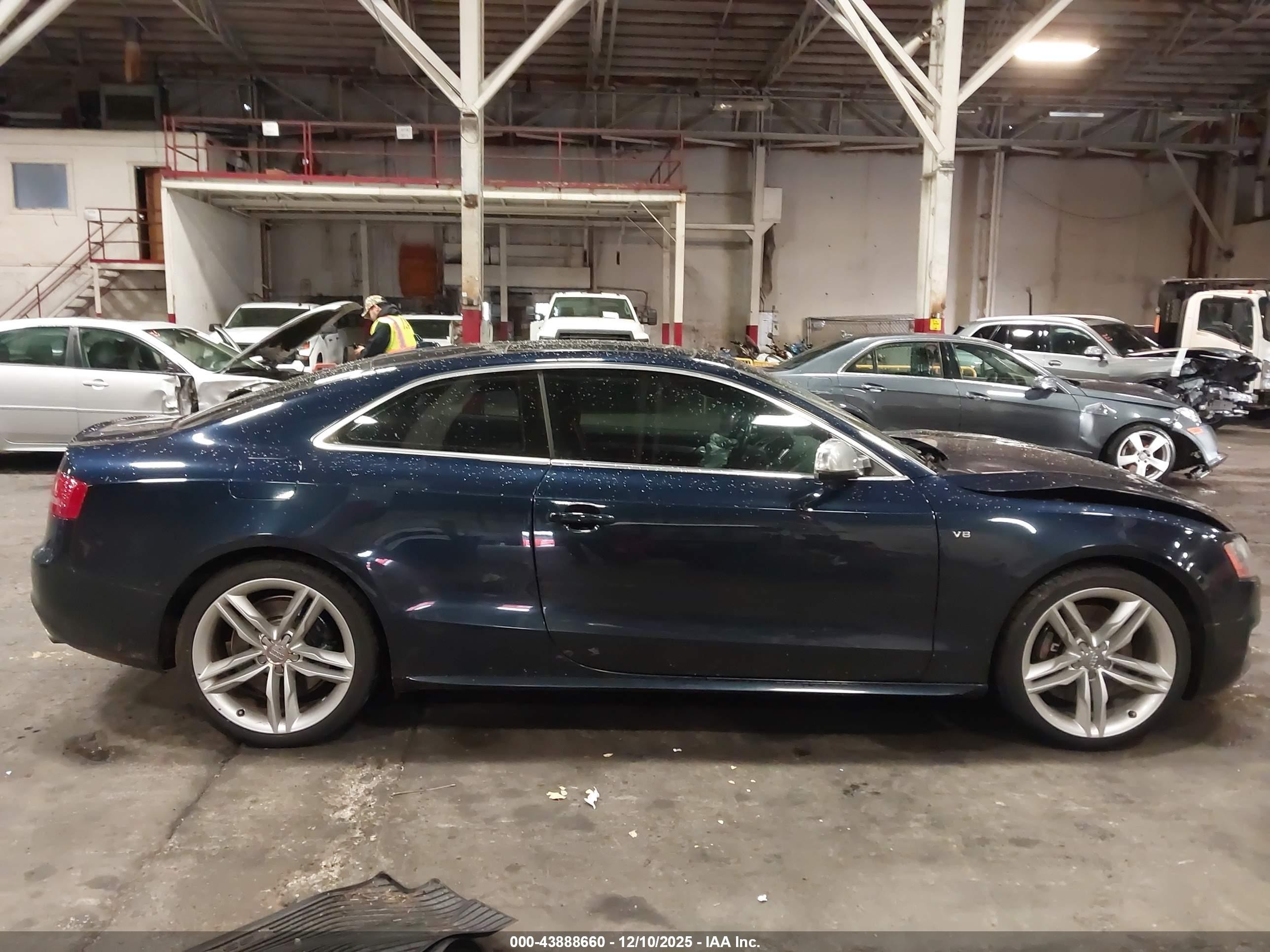 2010 Audi S5 4.2 Premium Plus Blue vin: WAUVVAFR0AA035620