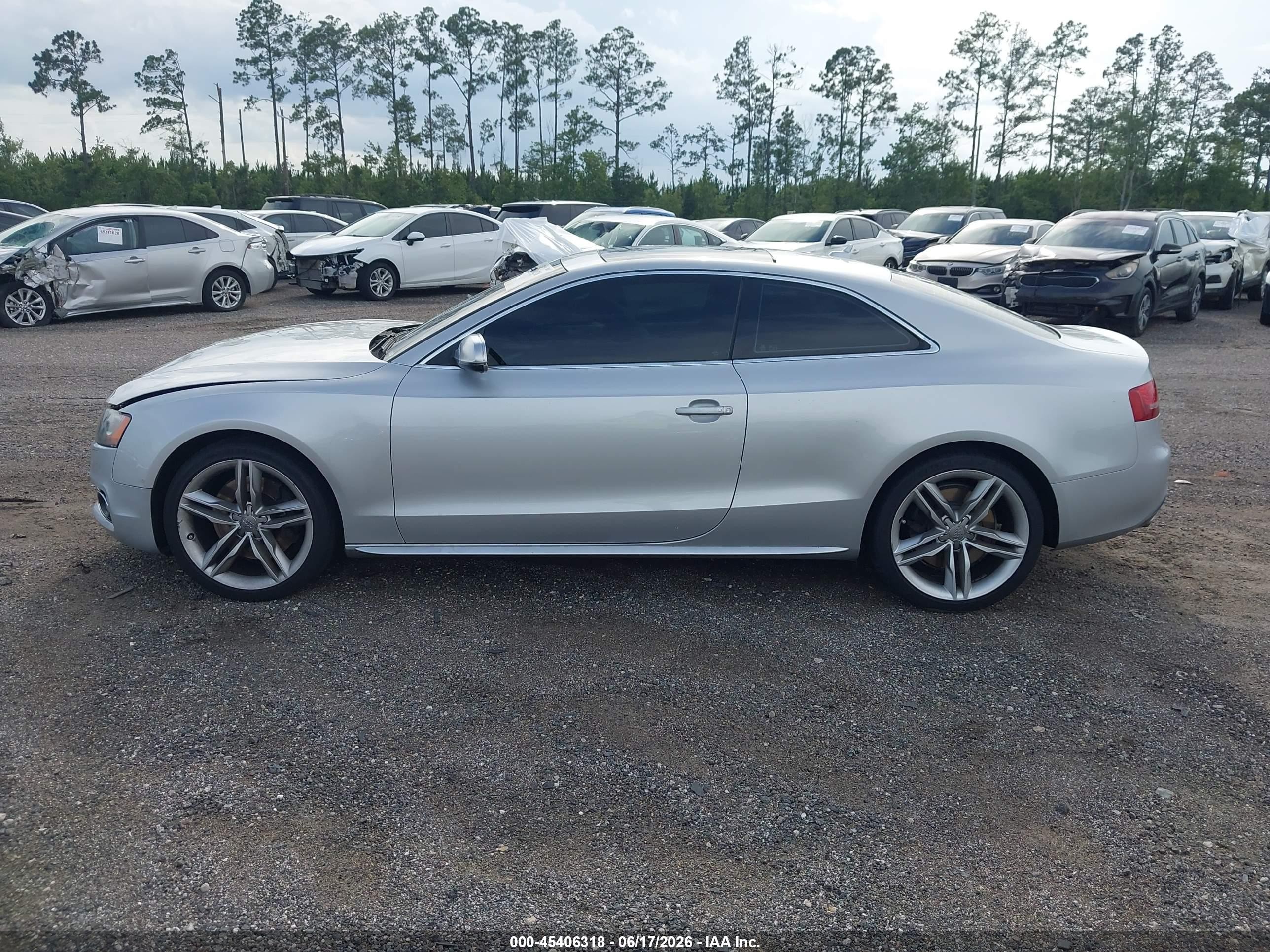 2011 Audi S5 4.2 Premium Plus Gray vin: WAUVVAFR0BA028622