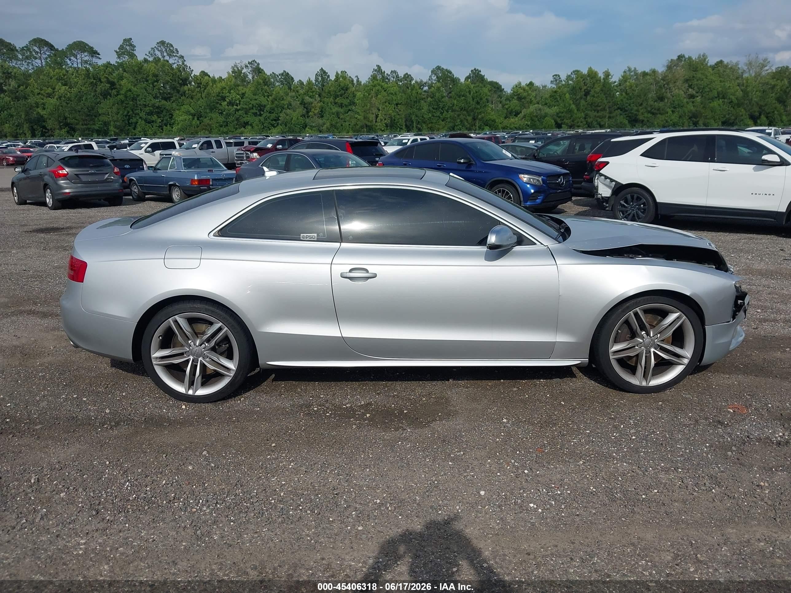 2011 Audi S5 4.2 Premium Plus Gray vin: WAUVVAFR0BA028622