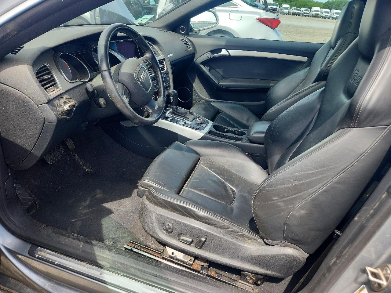 2010 Audi S5 Prestige Silver vin: WAUVVAFR1AA007700