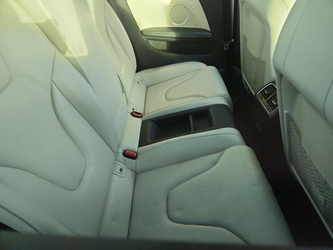 2012 Audi S5 Prestige Серый vin: WAUVVAFR1CA001558