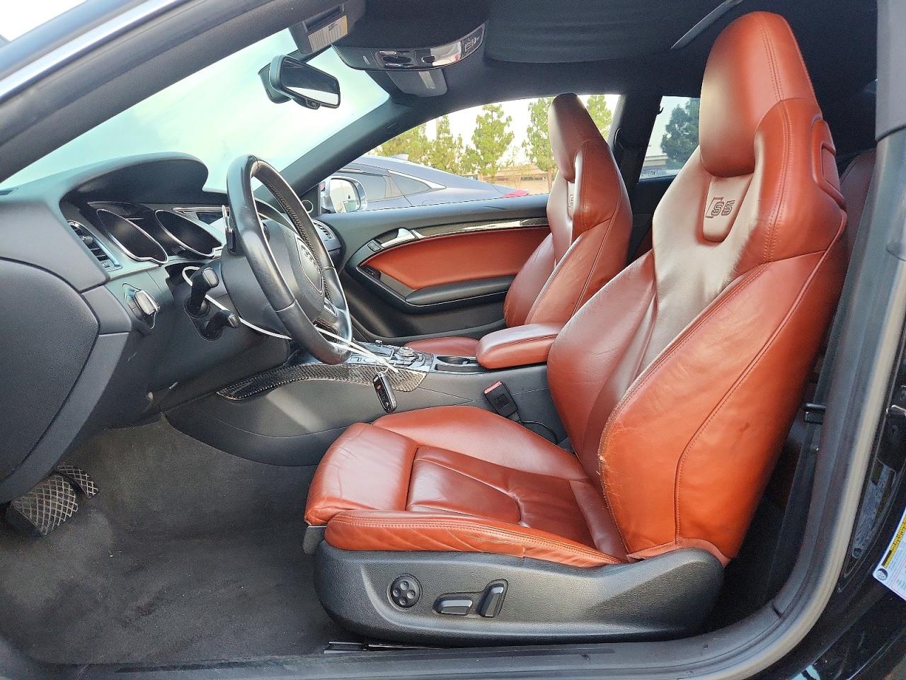 2010 Audi S5 Prestige Черный vin: WAUVVAFR4AA066630