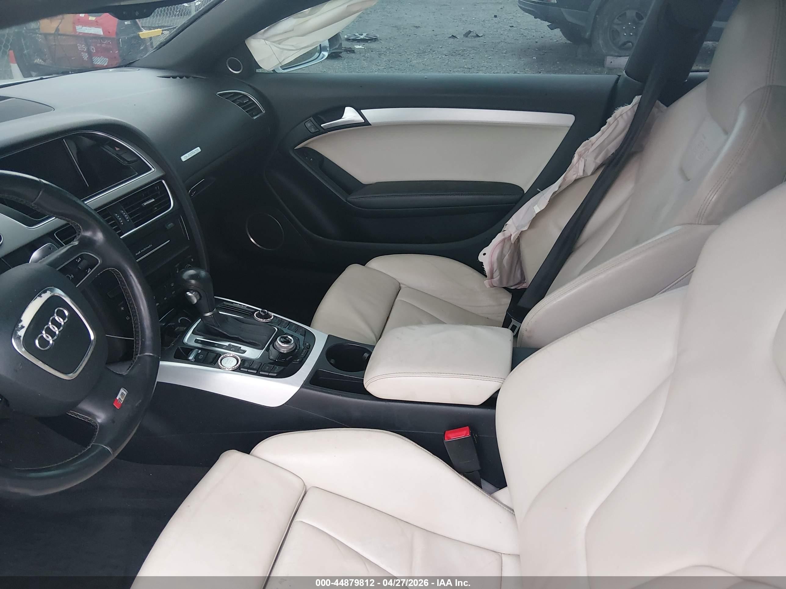 2012 Audi S5 4.2 Premium Plus White vin: WAUVVAFR4CA002655
