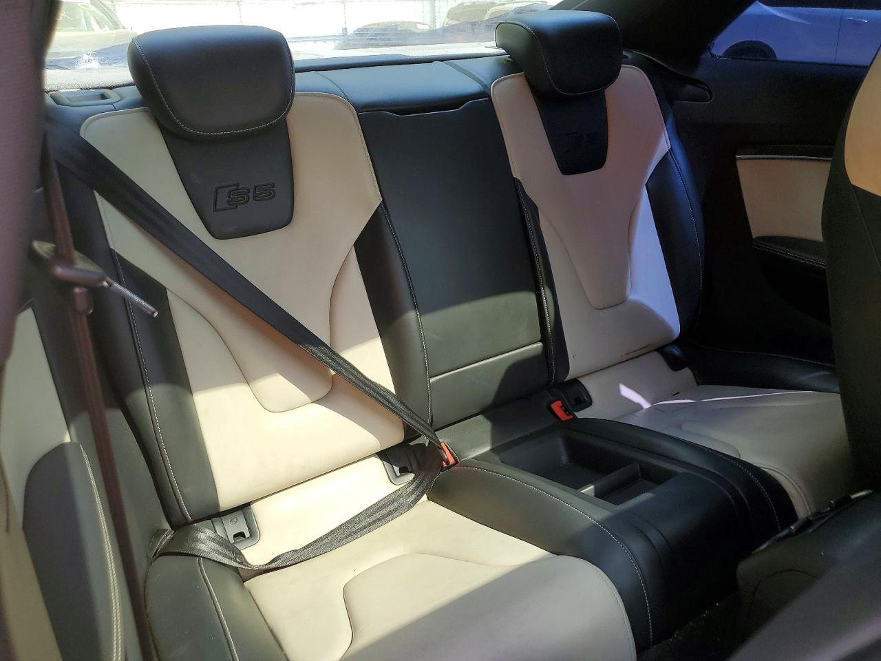 2012 Audi S5 Prestige Gray vin: WAUVVAFR8CA020981