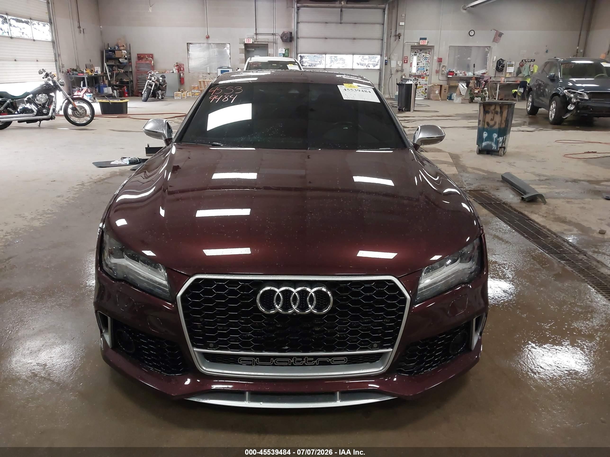 2014 Audi S7 4.0t Prestige Maroon vin: WAUW2AFC6EN076275