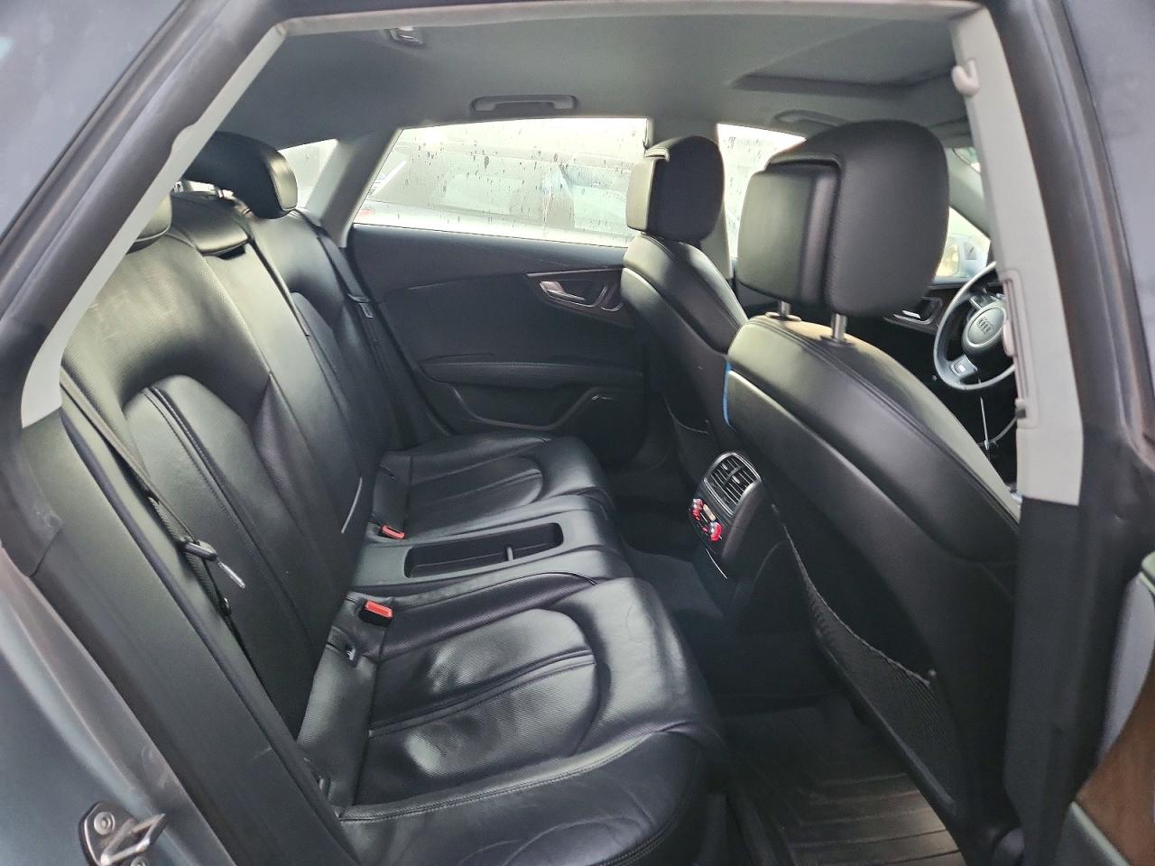 2014 Audi S7 Premium Silver vin: WAUW2AFC7EN018966
