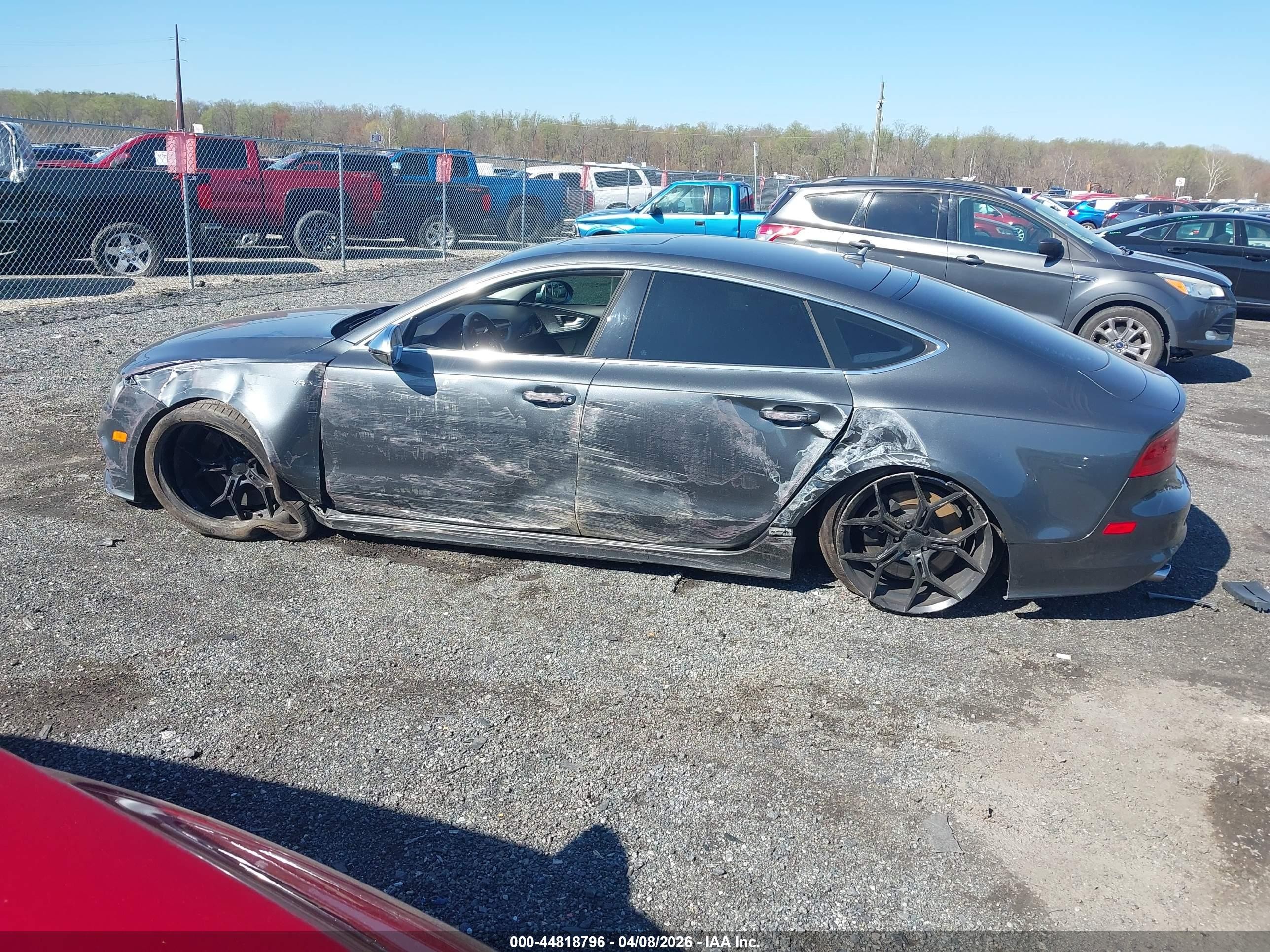 2014 Audi S7 4.0t Prestige Gray vin: WAUW2AFC9EN011338