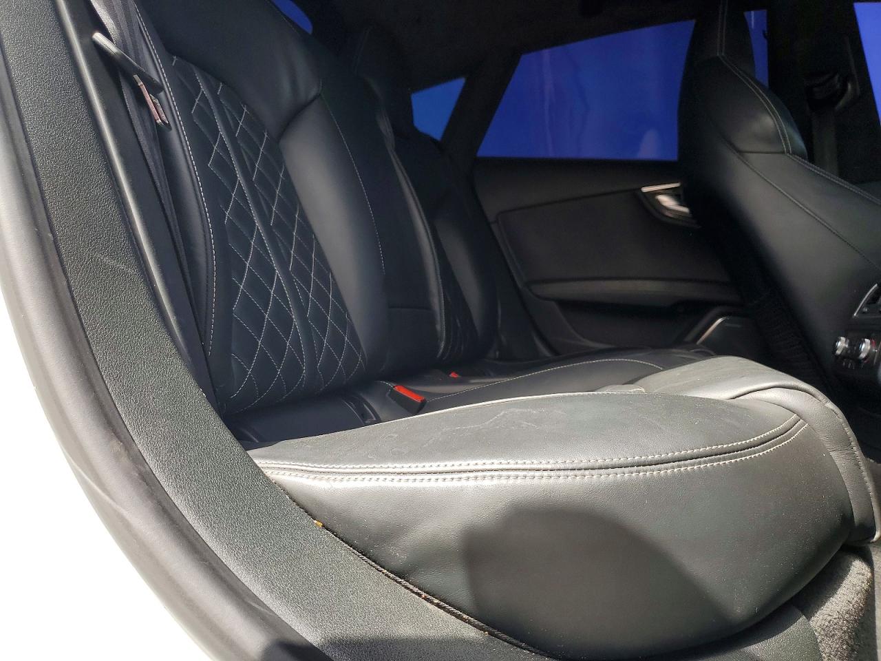 2015 Audi S7 Premium White vin: WAUW2AFCXFN064275