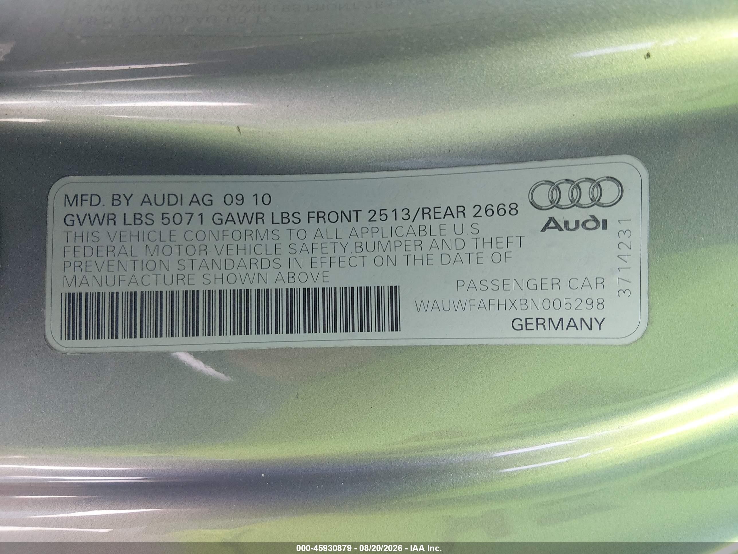 2011 Audi A5 2.0t Premium Серебряный vin: WAUWFAFHXBN005298