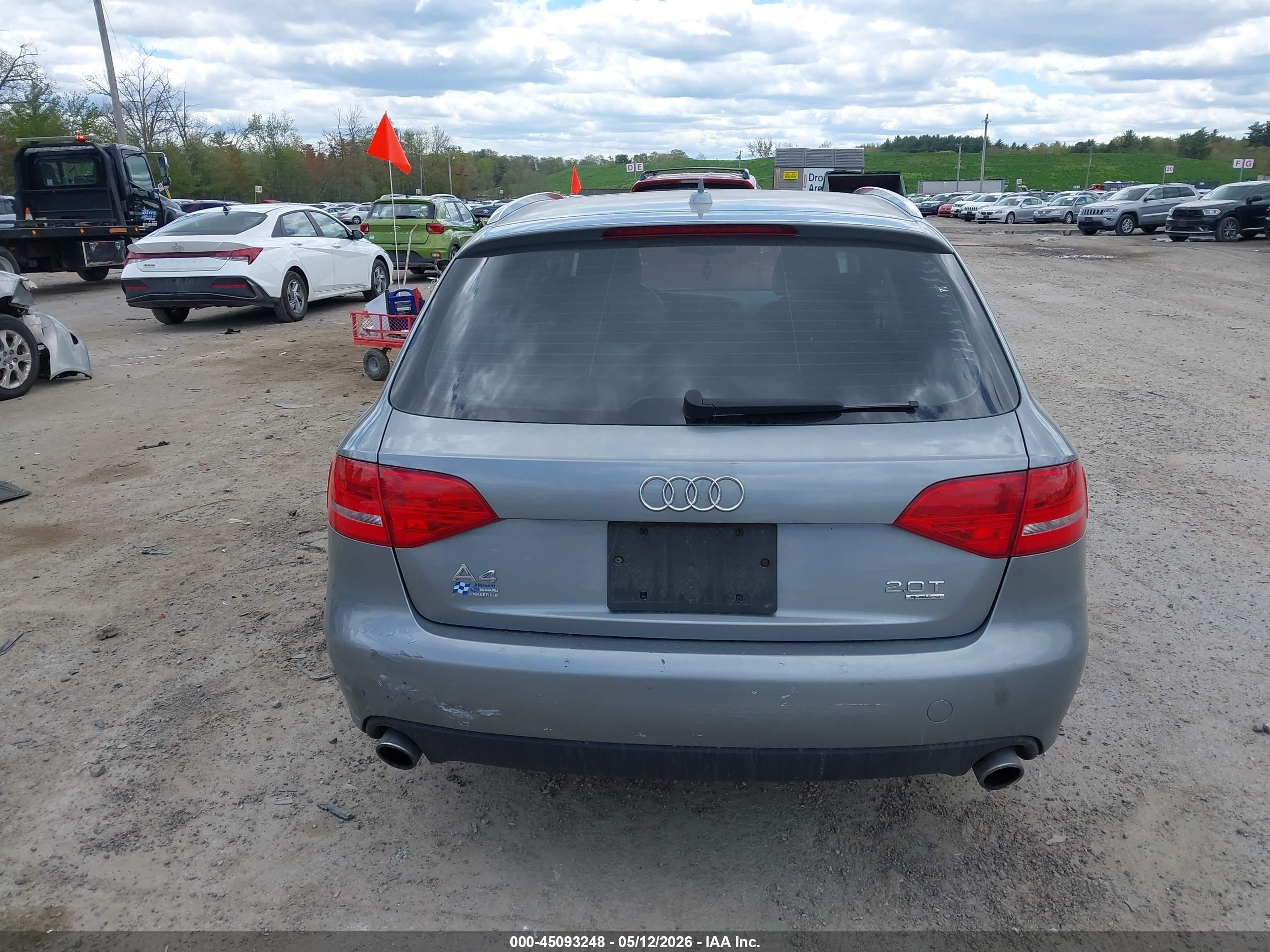 2011 Audi A4 2.0t Premium Серый vin: WAUWFAFL1BA035947