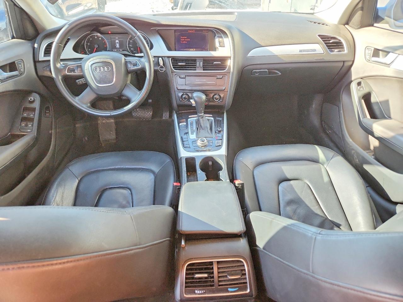 2010 Audi A4 Premium Plus White vin: WAUWFAFL5AA119896