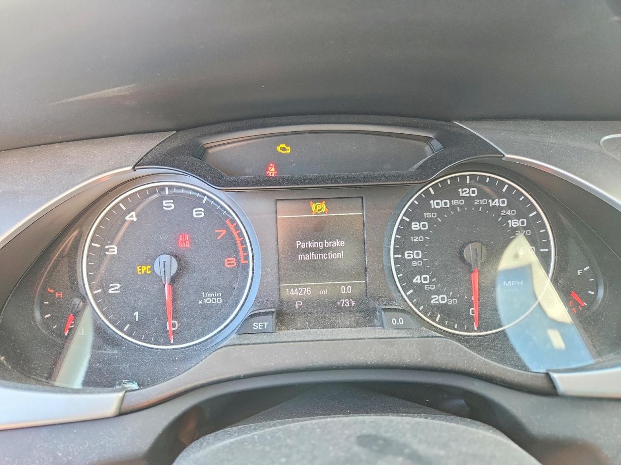 2012 Audi A4 Premium Plus Серый vin: WAUWFAFL5CA098714
