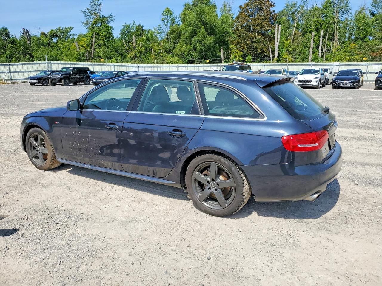 2012 Audi A4 Premium Plus Серый vin: WAUWFAFL5CA098714