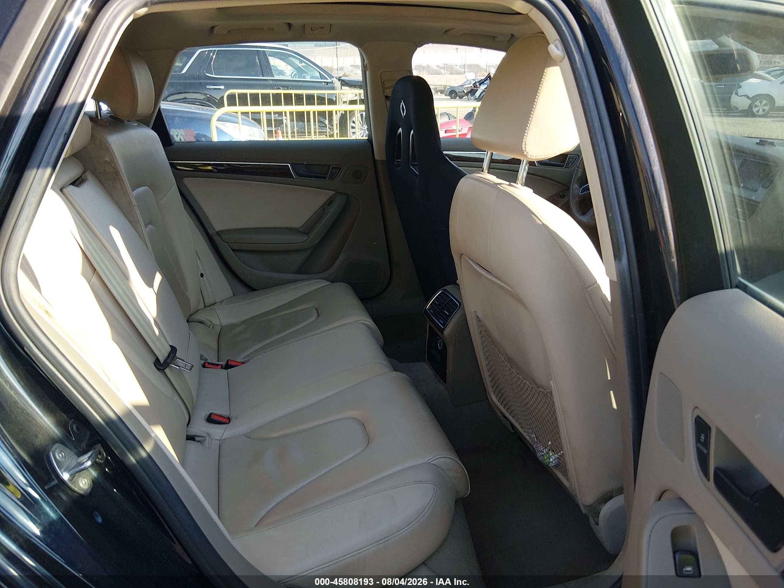 2011 Audi A4 2.0t Premium Синий vin: WAUWFAFL7BA076258