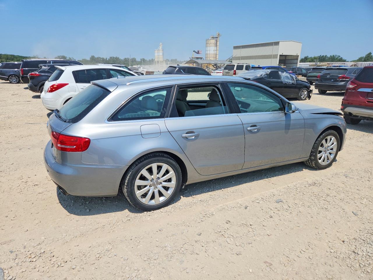 2011 Audi A4 Premium Plus Silver vin: WAUWFAFL7BA097109
