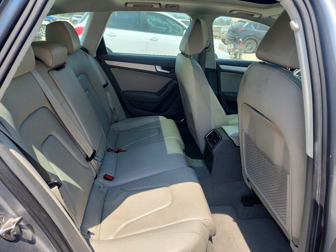 2011 Audi A4 Premium Plus Silver vin: WAUWFAFL7BA097109
