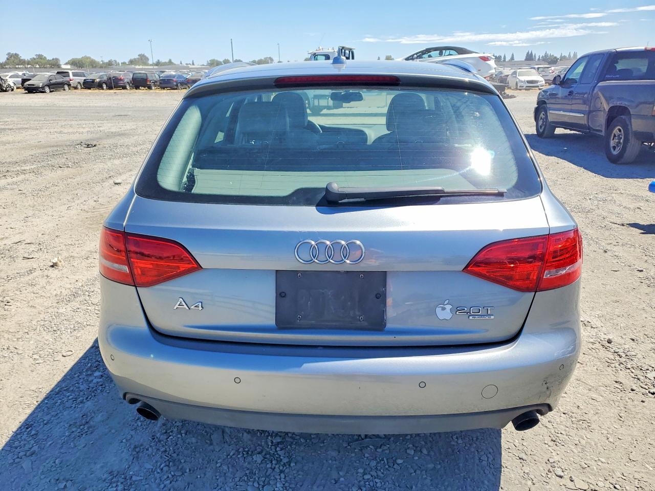 2011 Audi A4 Premium Plus Серый vin: WAUWFAFL8BA099807