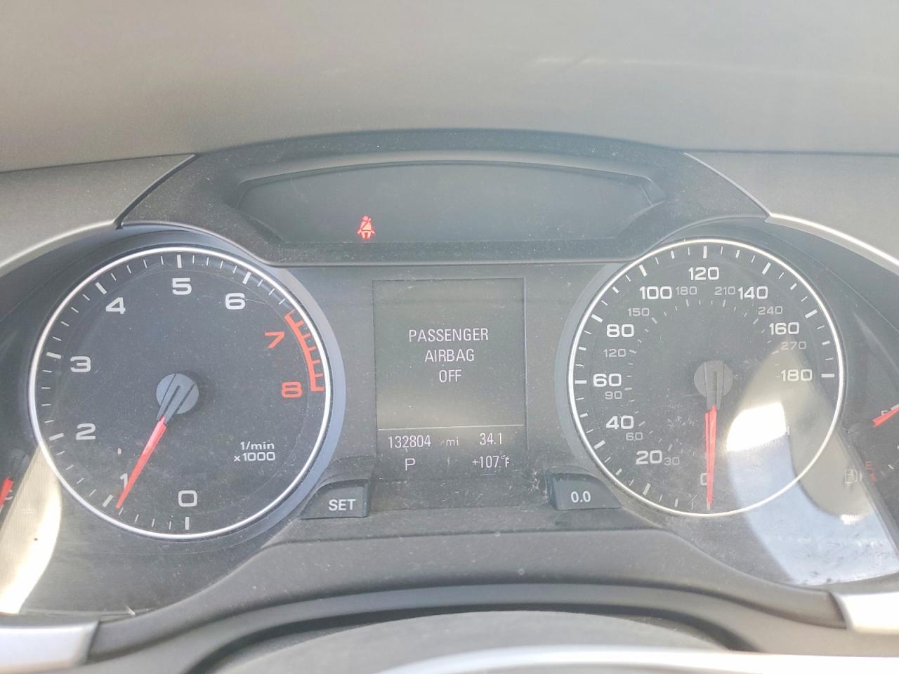 2011 Audi A4 Premium Plus Серый vin: WAUWFAFL8BA099807
