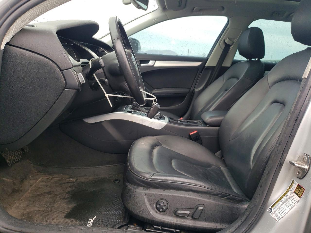 2011 Audi A4 Premium Plus Silver vin: WAUWFAFL9BA044024
