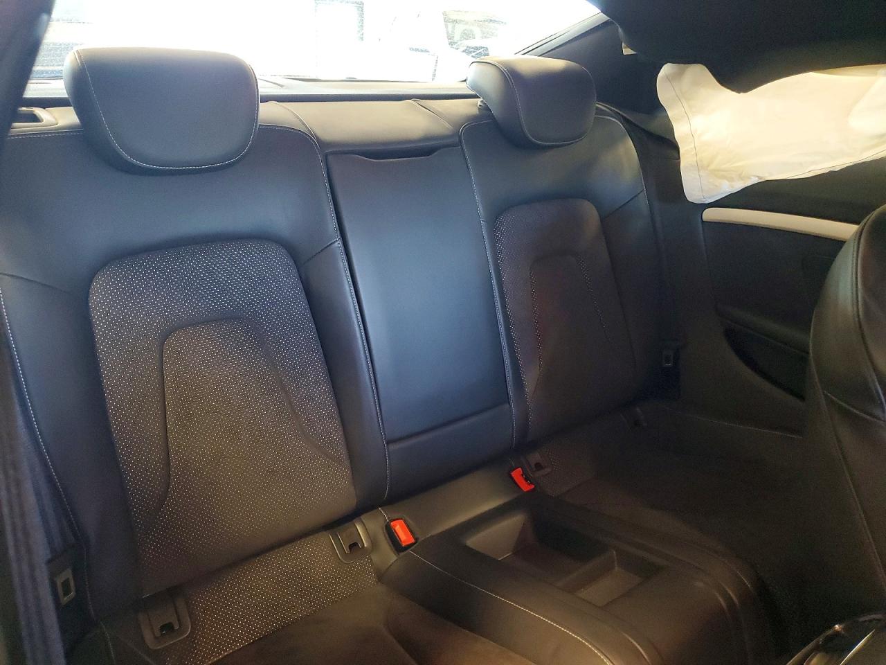 2011 Audi A5 Prestige Blue vin: WAUWFAFRXBA021162
