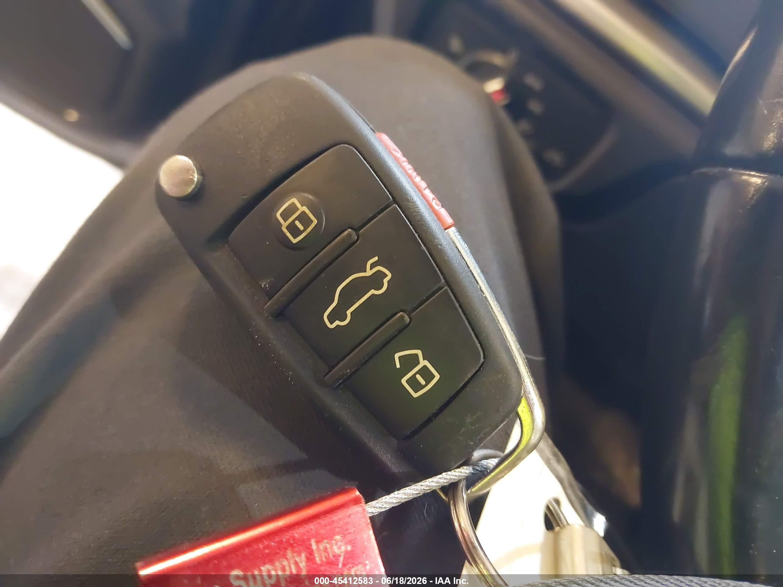 2015 Audi A3 2.0t Premium Gray vin: WAUWFLFFXF1113668